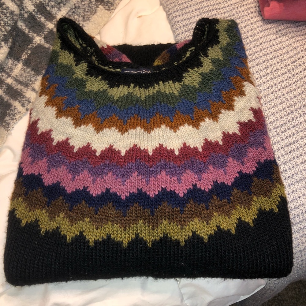 American Eagle sweater
